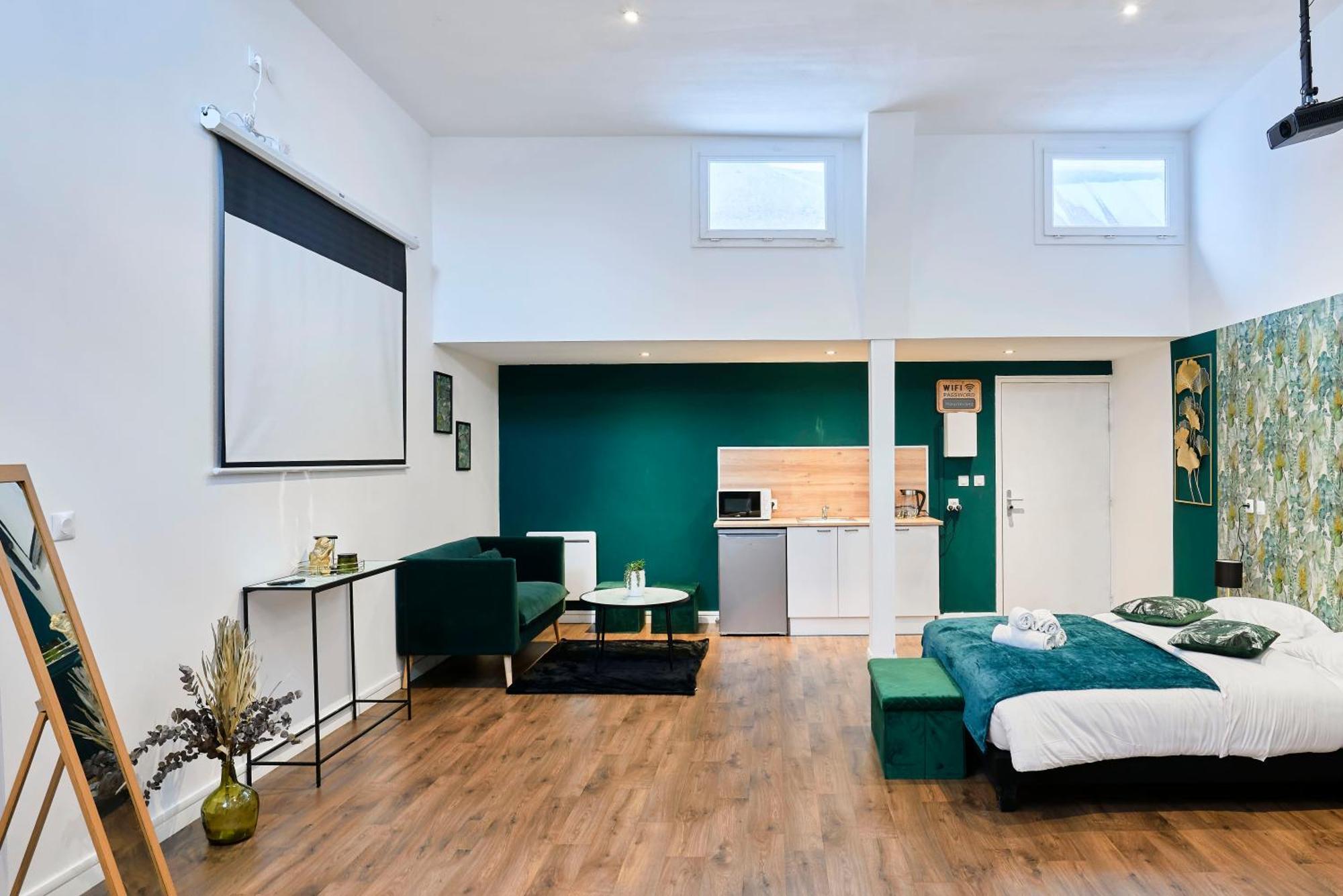 Ng Prestige - Lille L L Mairie - Gare L Nain - Grand - Balneo - Sauna - Netflix - Wifi Apartment *